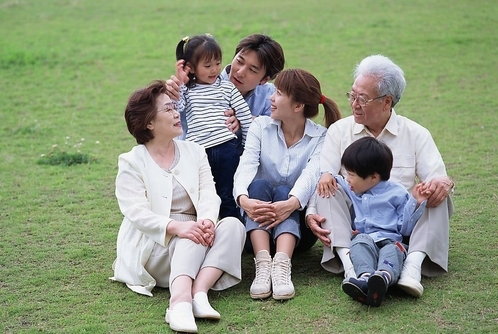 父母，需要一副美麗島老花鏡