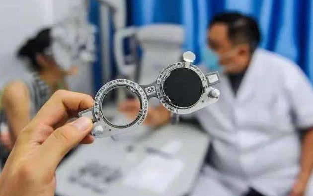 選配眼鏡掌握六個(gè)關(guān)鍵點(diǎn)，佩戴舒適不頭暈