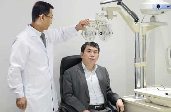 美麗島多焦鏡:十六年的堅守，只為老花眼打磨一副多焦鏡